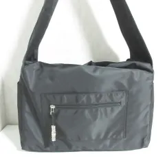 新品同様 AMERI アメリ MULTI TRAVEL BAG マルチトラベルバッグ ショルダーバッグ ブラック レディース 古着 中古 USEDのサムネイル