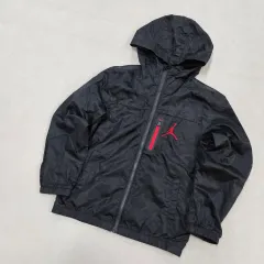 S NIKE ジョーダン キッズ ウィンドブレーカー ジャケット 0708Yのサムネイル