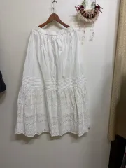 刺繍エンブロイダリー 白 ロング丈スカートのサムネイル