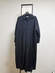 vary ブラック シャツ型 ONE PIECEのサムネイル