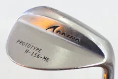 アキラ　【訳あり】PROTOTYPE 156 （ガンメタル）　56度　ﾀﾞｲﾅﾐｯｸｺﾞｰﾙﾄﾞ 115　S200フレックス　ウェッジ　中古　ゴルフドゥ！春日井店【最短即日発送】のサムネイル