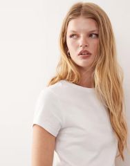 Alo Yoga Alosoft クロップドTシャツ ホワイト - メルカリ