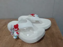 (新品)ハローキティ キャラクター ビーチサンダル スリッパ 250mmのサムネイル