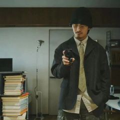 3年A組 菅田将暉 着用 ADITIONAL ベスト 入手困難 - メルカリ