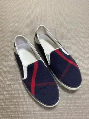 バーバリー スリッポンのサムネイル