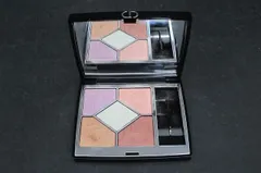  残9割 ディオール Dior ディオールショウ サンク クルール 933 パステル グロウ アイシャドウのサムネイル