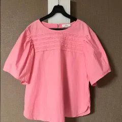 ハンサム O2nd オッズセカンド シャカシャカ素材 パフ 半袖 ブラウス ピンク ラウンド ヘム ピンタックのサムネイル