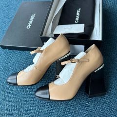 シャネル レザー パール ココマーク パンプス ベージュ - メルカリ
