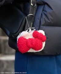 新品未使用 FREAK'S STORE フリークストア ”HELLOKITTY” もこもこ チャームポーチ ハローキティ バッグ 管理番号：2184M-935のサムネイル
