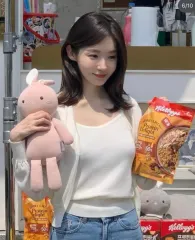 カン・ミンギョン 白 カーディガンセットのサムネイル