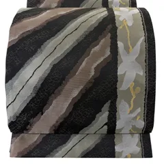 【美品】 袋帯 逸品 菱屋善兵衛 落款 斜縞 花 墨色 六通 正絹 【中古】のサムネイル