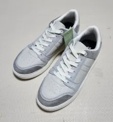 H&M スニーカー (サイズ 42)のサムネイル