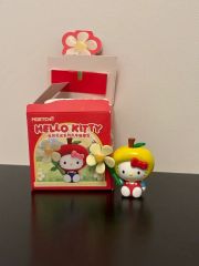 【レア】ハローキティ フィギュア 雲&虹 2007 Vintage Kitty レア】ハローキティ フィギュア 雲&虹 2007 Vintage Kitty - メルカリ