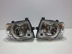 トヨタ ハイエース 純正 ハロゲン ヘッドライト 左右セット 9型外し