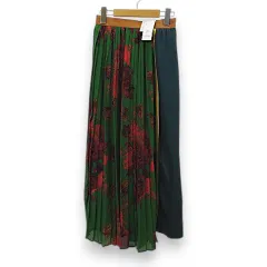 ローズバッド ROSE BUD プリーツスカート ロング丈 F 緑系 グリーン 花柄 ライン 切り替えアシンメトリー 透け感 裏地付 タグ付きのサムネイル