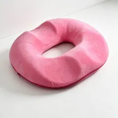 キヨラカ おしりクッション 痔いたい君 女性用 OS-K01P ピンク 円座クッション ドーナツクッション 低反発クッション 椅子用クッション 通気性 リラックス 介護 在宅ワークのサムネイル