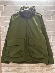 A【A8-69】◇ GU タグ表記サイズL ポリエステルジャケット　カーキのサムネイル