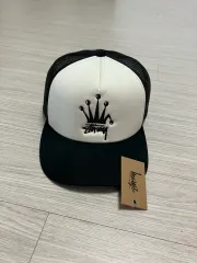 STUSSY クラウン ストック トラッカー キャップ メッシュキャップ ブラック (STUSSY公式ホームページ商品)のサムネイル