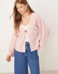 エイソス レディース アウター カーディガン ASOS DESIGN soft touch wide sleeves hardware detail cardigan in light Ltpinkのサムネイル