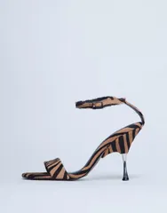 トップショップ レディース シューズ サンダル レザー ヒール Topshop Fran real leather pony with metal high heel in tiger pony Tiのサムネイル