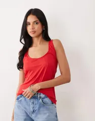 エイソス レディース トップス タンクトップ セミシアー ASOS DESIGN semi sheer plunge scoop neck tank Red レッドのサムネイル