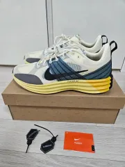 275 NIKE LUNAR ROAMのサムネイル