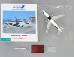 全日空商事 1/200 ANA B767-300ER FLY! パンダ - メルカリ