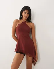 エイソス レディース トップス シャツ アシンメトリー レーストリム レース ホルター ASOS DESIGN slinky long line lace trim asymmetric halterのサムネイル
