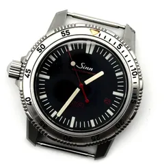 Sinn ジン HYDRO 403.EZM2 ブラック QZ メンズ 腕時計 箱 保証書 訳ありのサムネイル