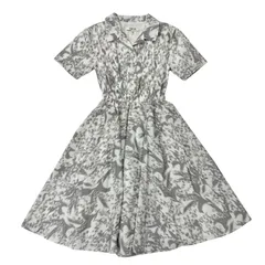 クリスチャンディオール CHRISTIAN DIOR ワンピース ホワイト グレー キッズ 半袖 ロゴ フレアドレスのサムネイル