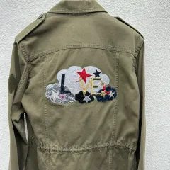 サンローラン ミリタリー パッチ マウンテンパーカーのサムネイル