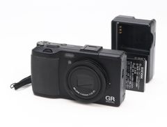 リコー RICOH GR DIGITAL II ☆シャッター回数3,233回☆ - メルカリ