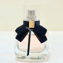 yves saint laurent MON PARIS eau de parfum イヴ・サンローラン モンパリ オードパルファム　香水　30mlのサムネイル