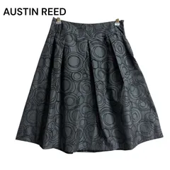 ●棚番号BK-3 オースチンリード AUSTIN REED 膝丈 フレア スカート 総柄 渦巻き サークル  38 M相当 上品のサムネイル
