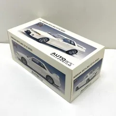 【中古】【開封】1/18 NISSAN SKYLINE GT-R R32 (クリスタルホワイト) 「MILLENNIUM」 [77342][95]のサムネイル