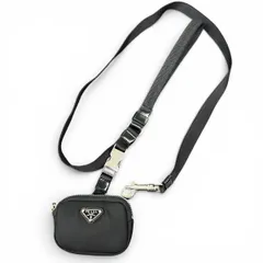 PRADA 希少 極美品 プラダ ペットリード リナイロン トライアングルロゴ 2YG008 RFID確認済 ナイロン レザー ブラック ロゴ 三角プレート ロゴプレート 犬 猫 小動物 ペット用品 Aランク 鑑定済 中古 プラダ小物のサムネイル