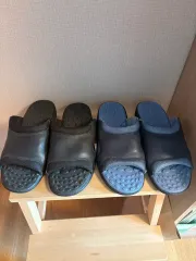 GAP ブラック & ブルー スリッパのサムネイル