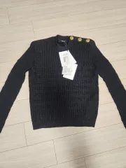 BALMAIN バルマン ニットのサムネイル