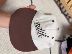 シンプルアセンティック 帽子のサムネイル