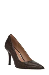 ゲス レディース シューズ ヒール GUESS Prindy Croc Embossed Pump Dark Brown ブラウンのサムネイル
