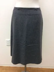 デプレ グレーの台形スカート ひざ下丈のサムネイル