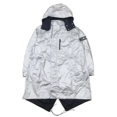 未使用 DIOR HOMME ディオールオム 20aw デサントコラボ スキーカプセルコレクション リバーシブル コート 48 シルバー ネイビー メンズ 古着 中古 USEDのサムネイル