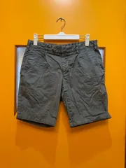 Y【Y14-31】◇ GERMANO　44サイズ　ハーフパンツ　グレー系のサムネイル
