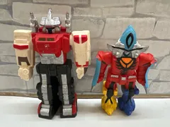 【S2-25】◇ 獣拳戦隊ゲキレンジャー＆轟轟戦隊ボウケンジャー　ソフビ２体セット　中古のサムネイル