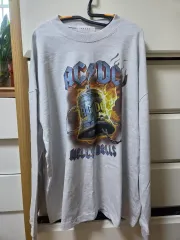 長袖Tシャツのサムネイル