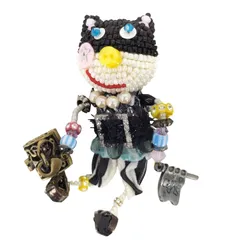 アルベロベロ OLLEBOREBLA オレボレブラ  ネコさん 宝箱 フラッグ ビーズ ラインストーン ブローチ レディース 表記無 のサムネイル