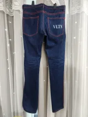 正規品 Valentino デニム パンツ (価格値下げ)のサムネイル