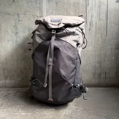 Patagonia Altvia Pack 36L 廃番モデル バックパック レインカバー収納 グレー パタゴニア アルトヴィア・パック リュックサック 48915のサムネイル