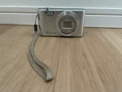 【ジャンク品】CASIO EXILIM EX-ZS210 シルバー　コンパクトデジタルカメラのサムネイル