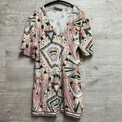 EMILIO PUCCI. エミリオプッチ 総柄Tシャツ ベージュ系 SIZE XS【中目黒06】【中古】【レディース】のサムネイル